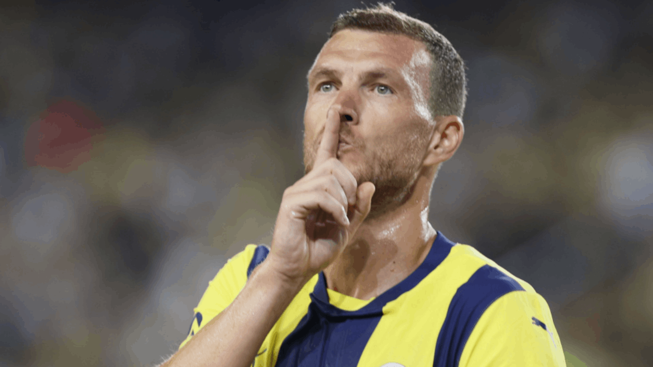 Fenerbahçe'den Dzeko'ya Rekor Düzeyde Teklif Geldi!