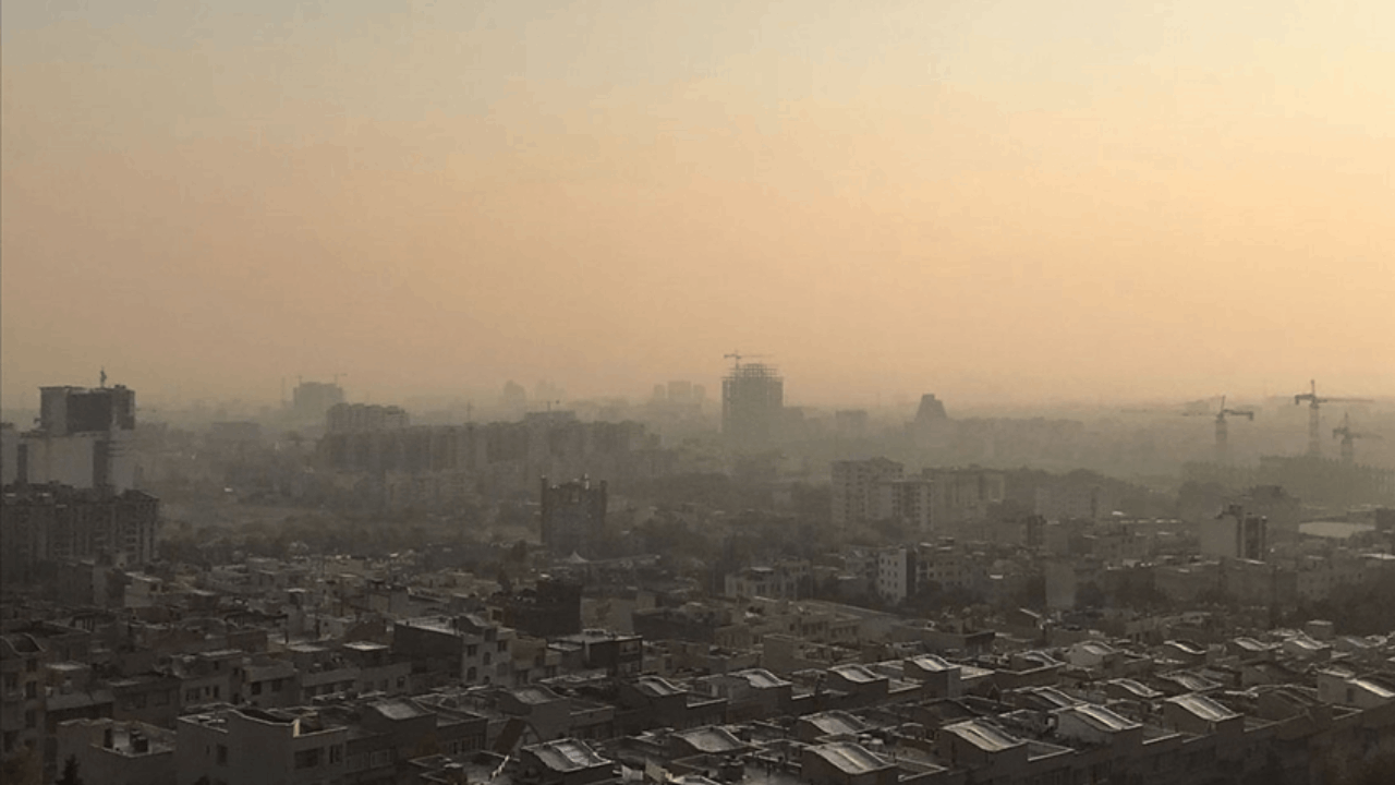 Hava Kirliliği Alarmı: Okullar Kapılarını Kapatıyor!