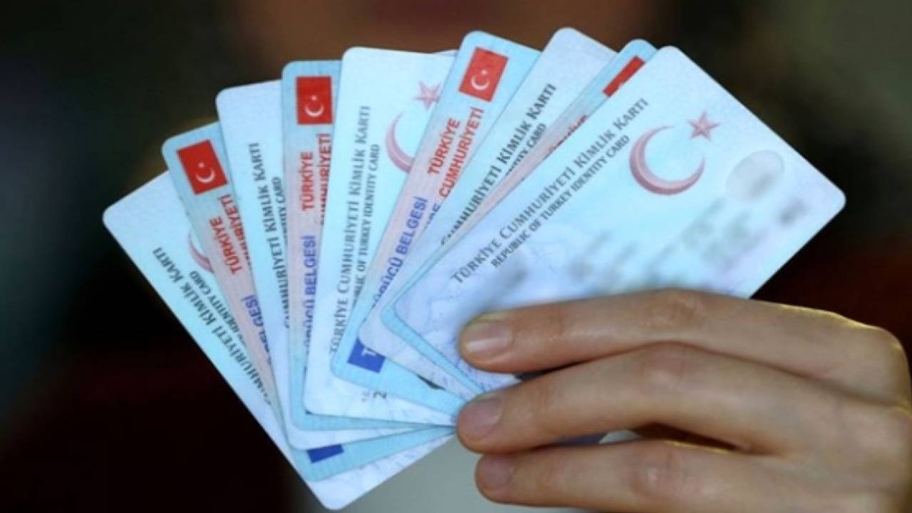 B1 Ehliyet Nedir? Hangi Araçlarla Yola Çıkabilirsiniz? B ve B1 Ehliyeti Arasındaki Temel Farklar