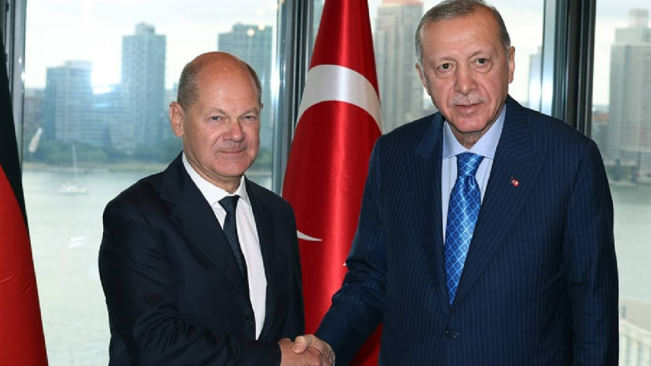 Cumhurbaşkanı Erdoğan ve Almanya Başbakanı Scholz'dan Suriye Üzerine Kritik görüşme