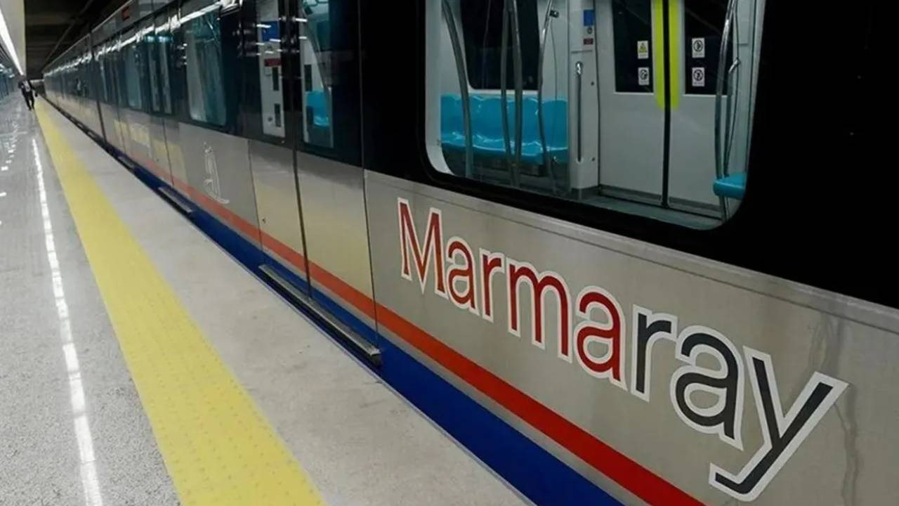 Marmaray'daki Teknik Sorun Çözüldü, Seferler Yeniden Başladı!