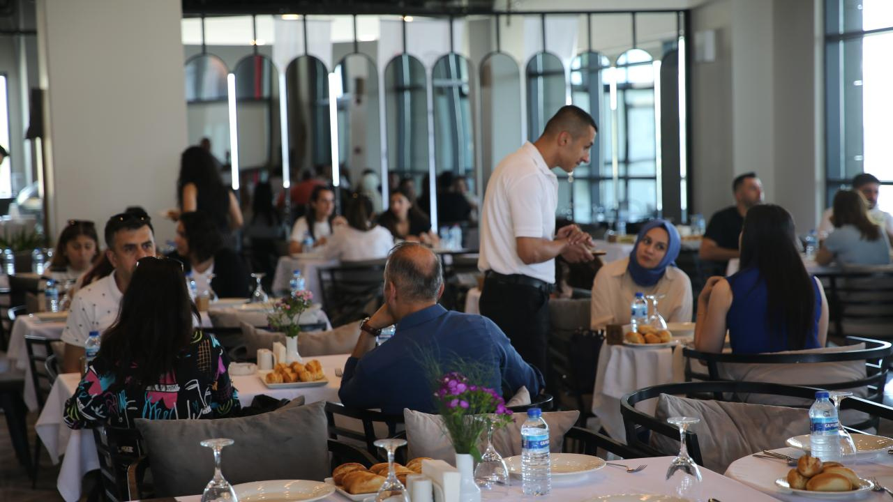 Restoranlara Harcama Limiti Uyarısı: Bakanlık'tan Sert Tehdit!