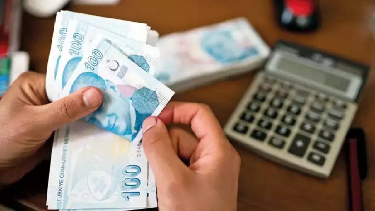 17 Bin Lira Müjdesi: Emekliler için Büyük Destek! SSK, Bağ-Kur ve 4C'liler için yeni gelişmeler neler?